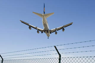 Flugzeug ©Fotolia