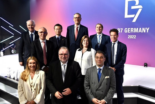 Die B7-Wirtschafts- und Industrieverbände beim B7 Germany Summit